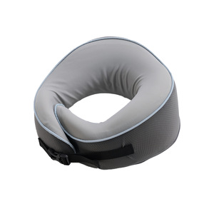 Oreiller de voyage en mousse à mémoire de forme en forme de U, gris, pour utilisation en avion - Product Image 1