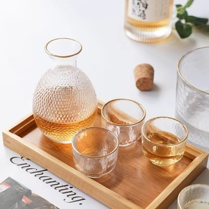 Set di Brocche per Sake Giapponese, Scaldavivande in Vetro per Vino di Riso, Brocca per Sake con Impugnatura Martellata, Scaldavivande per Baijiu con Tazze - Product Image 3