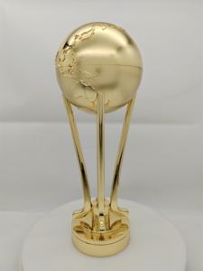 ถ้วยรางวัลลูกฟุตบอลสำหรับเด็กรางวัล Holywell ทองแบบสลักทนทานออกแบบได้ตามต้องการ - Product Image 5