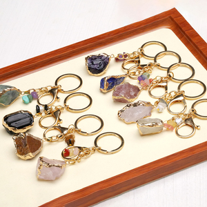 Porte-clés en cristal brut de pierre précieuse naturelle, améthyste, <span class=keywords><strong>lapis</strong></span>-<span class=keywords><strong>lazuli</strong></span>, pierres de guérison, <span class=keywords><strong>pendentif</strong></span> avec chaîne plaquée or pour femmes et hommes, cadeau - Product Image 6
