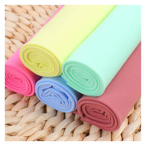 Goedkope Prijs Goede Kwaliteit Stiksels Ontwerp Lichtgewicht Meisjes Gym Spandex Stof Scrunch Butt Yoga Broek Leggings Met Pocket - Product Image 2