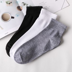 Algodón Poliéster Transpirable Negro Blanco Gris Liso Hombres Mujeres Crew Calcetines Venta al por mayor Calcetines baratos - Product Image 2