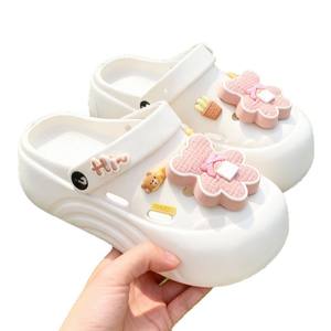 Chaussures de plage pour filles, style collège, été, fleurs, bout rond, semelle épaisse, EVA respirant, antidérapant, pantoufles de bain - Product Image 5