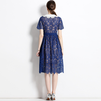 Nouvelle mode de haute qualité à manches courtes pour femmes, robe d'été élégante en dentelle bleue ajourée