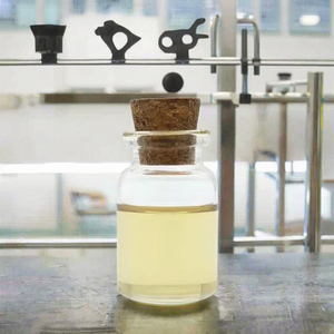 DENNIS ISO E Super di Alta Qualità, Grado Commerciale, Liquido Giallo Chiaro, Materia Prima Cosmetica - Product Image 3