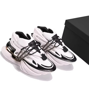 Nuevo Modelo de Zapatos Deportivos Casuales de una Marca de Diseño de Alta Gama con Diseño de Malla de Cuero Genuino, Amortiguación y Suela Gruesa - Product Image 1