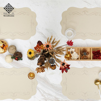 Napperon de mariage imperméable de ménage brodé en cuir PVC de meilleur design Tapis de table de salle à manger imprimé résistant à l'huile de luxe