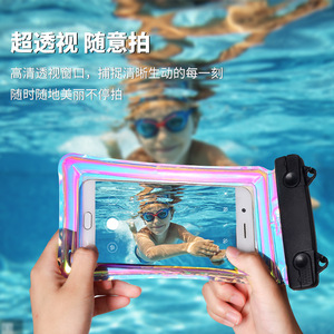 Étui de téléphone étanche Naturepeak, TPU irisé, compatible avec les écrans tactiles, gonflable, pour la natation et les sports nautiques, avec bandoulière - Product Image 4