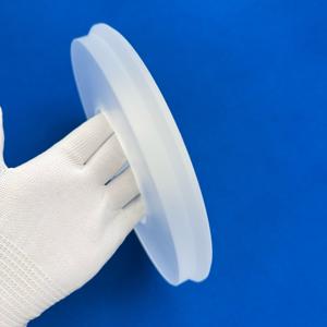 Наша фабрика напрямую продает кольца из матового кварца различных спецификаций, кольца с гравировкой и другие кольца нестандартной формы. - Product Image 4