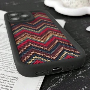 <span class=keywords><strong>Cover</strong></span> per Telefono in Stile Etnico con Grafica Lavorata a Maglia OEM di Fabbrica per 16 15 14 <span class=keywords><strong>13</strong></span> 12 11 X XR Xs SE2 SE 8 7 Plus Pro <span class=keywords><strong>Mini</strong></span>, <span class=keywords><strong>Cover</strong></span> Posteriore in <span class=keywords><strong>Silicone</strong></span> - Product Image 3