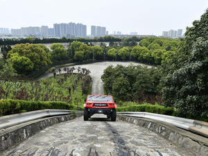 Tout nouveau véhicule tout-terrain <span class=keywords><strong>4x4</strong></span> à quatre roues motrices pour le désert, les jungles et les terrains montagneux - Product Image 5