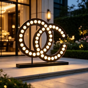 Insegna Luminosa 3D Personalizzata con Logo, Lettere in Metallo con Lampadine per Negozi, Esposizioni Commerciali <span class=keywords><strong>e</strong></span> Allestimenti per Celebrazioni - Product Image 1
