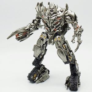 Jialehuang Juguete Transformable 8807, Versión <span class=keywords><strong>de</strong></span> Plástico con Pintura Fina, Luces Antiguas para la Película SS13, Modelo <span class=keywords><strong>de</strong></span> Robot Grande Original - Product Image 1