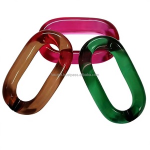Cadena decorativa de pared de buena calidad para una decoración elegante del interior del hogar y un estilo moderno de pared, disponible para la venta. - Product Image 3