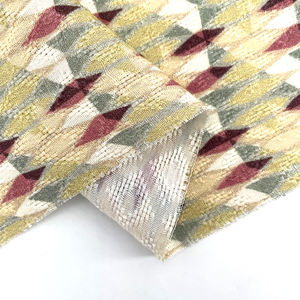 Haute qualité 100% rayonne tissu nouveau Design fleurs cassées impression numérique extensible et flammé caractéristiques pour robes de dame Costumes - Product Image 1