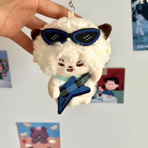 Portachiavi con Peluche Personalizzato OEM Lupo Grigio Morbido e Adorabile - Giocattoli Animali Imbottiti - Product Image 4