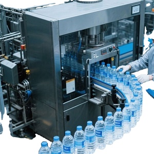 Monoblock 3 in1 Pet nước đóng chai điền đóng nắp và ghi nhãn chai nước máy chiết rót cho quy mô nhỏ nhà máy chi phí - Product Image 2