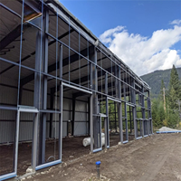 Bâtiment en structure acier moderne sur mesure pour entrepôt et atelier, hall industriel à ossature métallique robuste