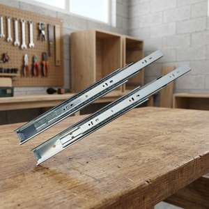 Corredera de cajón de extensión total de acero RAM INDUSTRIE G48 para gabinetes de cocina, comedor y baño - Capacidad de carga de 45 kg, liberación rápida - Product Image 3