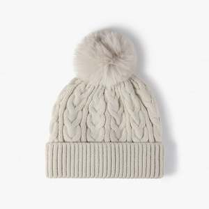Nouveau bonnet d'hiver 2024 en polaire tricoté pour femme avec pompon jacquard et doublure en peluche chaude - Product Image 2