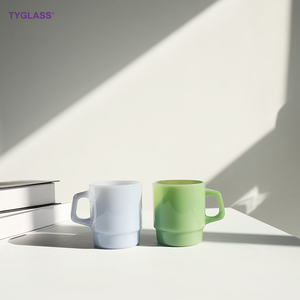 Tazas de Vidrio de Colores de 350 ml, Lindas Tazas de Café de Vidrio, Logotipo y Empaque Personalizados, Taza de Vidrio Apilable con Asa - Product Image 4