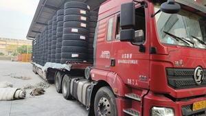 ยางรถยนต์ใหม่สำหรับรถบรรทุกหนักโดยเฉพาะ ขนาด 155/70R13 175/60R13 - Product Image 5