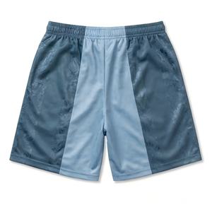 Maillot de football rétro personnalisé à panneaux, col en V, bleu clair et bleu foncé, texturé, sublimation intégrale, entraînement professionnel - Product Image 5