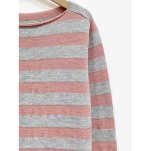 Pull en tricot à manches longues rayé gris pâle, rose et bleu marine pour femme, pour l'hiver - Product Image 2