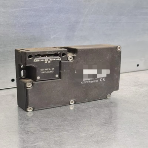 AZM 161SK-33RK-024 COMMUTATEUR DE SÉCURITÉ Nouveau Original Prêt Stock Automatisation industrielle PAC Contrôleur de programmation PLC dédié - Product Image 1
