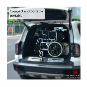 Vente chaude Personnes Âgées Toilette Salle De Bains Patient Handicapé Transfert Commode Chaise De Douche Manuel Pliable En Aluminium Fauteuil Roulant - Product Image 1