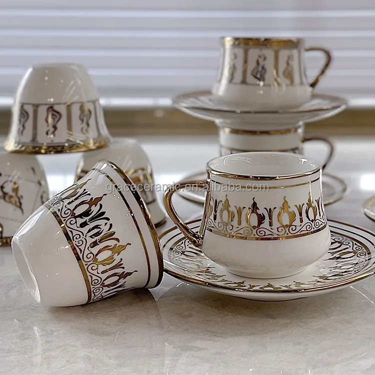 Tasse et soucoupe modernes en céramique dorée personnalisées 90ml style arabe turc nouvel ensemble de tasses à café en porcelaine fine