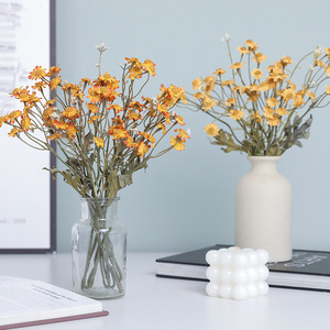 Flores Artificiales de Margarita Ruilisi, Color Naranja, Amarillo y Blanco, de Seda, para Decoración del Hogar, Bodas y Fotografía - Product Image 3