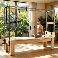 Hochwertiger Eichen-Pilates-Studio-Reformer Cadillac Professionelles Trapez-Kernbett Geräuscharme Widerstandsfedern Robuster Rahmen