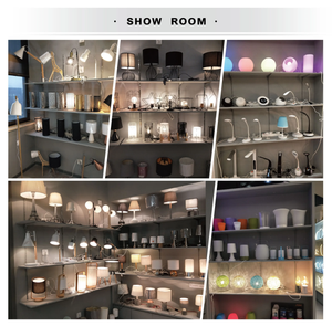 Exhibición de joyerí<span class=keywords><strong>a</strong></span> de puesto de mesa con escaparate sin cables que funciona con <span class=keywords><strong>pilas</strong></span>, focos, <span class=keywords><strong>luces</strong></span> de gabinete pequeñas, exhibición de exhibición - Product Image 4