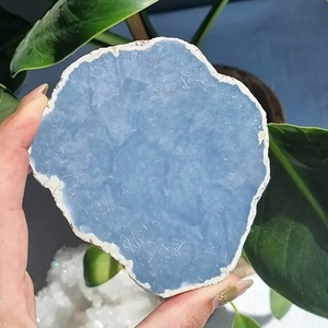Vente en gros de plaques d'angélite naturelle, pierres précieuses, tranches de quartz, prix direct usine pour la décoration intérieure et les cadeaux, gravées au laser - Product Image 1
