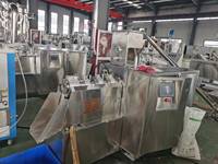 Ligne d'extrusion compacte pour la R&D de snacks soufflés et d'aliments pour animaux de compagnie