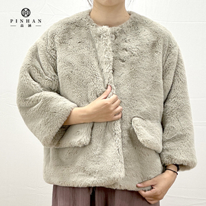 Otoño Invierno suelta ajuste joven dama terciopelo bolsillo visón abrigo de piel gris claro mujer Chaqueta corta de piel peluda con botones - Product Image 2