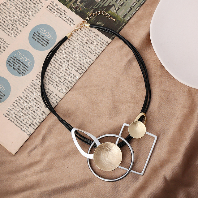 TongLing Vintage Geometric Rectangle Gold Necklaces for Women Dainty Exquisite Choker Statement Necklace