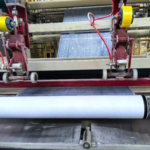 Membrane imperméable bitumineuse de feuille clignotante auto-adhésive spéciale pour <span class=keywords><strong>l</strong></span>'isolation thermique de toit - Product Image 5