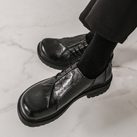 Herren Schnürschuhe mit Plateau, Oxford-Stil, Geknittertes PU-Obermaterial, Dicke Gummisohle, Klobige Casual-Schuhe für den Täglichen Street-Look