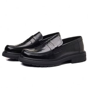 Chaussures en cuir pleine fleur pour hommes, nouvelle collection printemps, chaussures en cuir décontractées pour hommes, chaussures en cuir véritable haut de gamme à semelle épaisse - Product Image 3
