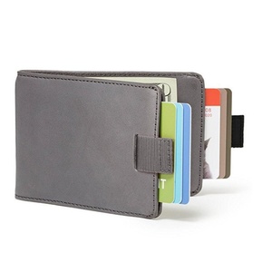 Wholesale <b>Small</b> Slim Leather Business <b>Wallet</b> with Pull Tab Money Clip and Card Holders - Product Image 4