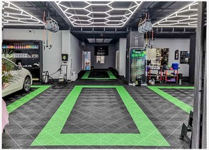 Baldosas de plástico de PVC líderes en la industria al por mayor, suelo de garaje deportivo de fácil instalación - Product Image 5