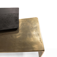 Table basse Vintage en acier inoxydable, or et métal noir irrégulier, style Vintage exotique
