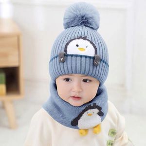 <span class=keywords><strong>Ensemble</strong></span> <span class=keywords><strong>bonnet</strong></span> et écharpe unisexe pingouin de dessin animé pour enfants <span class=keywords><strong>Ensemble</strong></span> <span class=keywords><strong>bonnet</strong></span> et écharpe pour bébé Fille Garçon <span class=keywords><strong>Ensemble</strong></span> <span class=keywords><strong>bonnet</strong></span> écharpe couvre-oreilles d'hiver pour enfants Costume chaud écharpe - Product Image 3