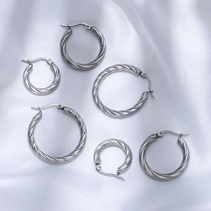 Retro Style <b>Gold</b> Women's Trendy Round Twill Stainless Steel <b>Earrings</b> Hoop <b>Set</b> - Product Image 3