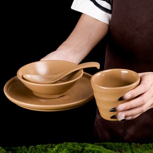 Service de table en mélamine Mountain Breeze pour restaurant de hot pot, ensemble de quatre pièces, bols spéciaux pour assaisonnements de barbecue et sauces. - Product Image 3