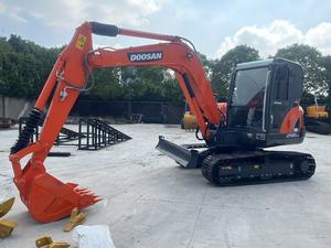 รถขุดขนาดเล็ก Doosan DX60-9C น้ำหนักใช้งาน 6 ตัน พร้อมบุ้งกี๋ขุดขนาด 0.22 เมตร เครื่องยนต์คัมมินส์ รุ่นปี 2022 - Product Image 2