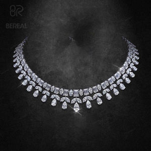 Conjunto de Joyería Nupcial Personalizado de Oro de 18K con Moissanita VVS, Collar y Pendientes, Cadena de Plata 925 con Diamante de Moissanita Cultivado en Laboratorio para Mujer - Product Image 1