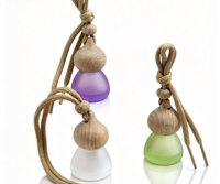 Nouveau design – Diffuseur de voiture suspendu en verre dépoli de 8 ml avec bouchon en bois pour huiles essentielles et parfums